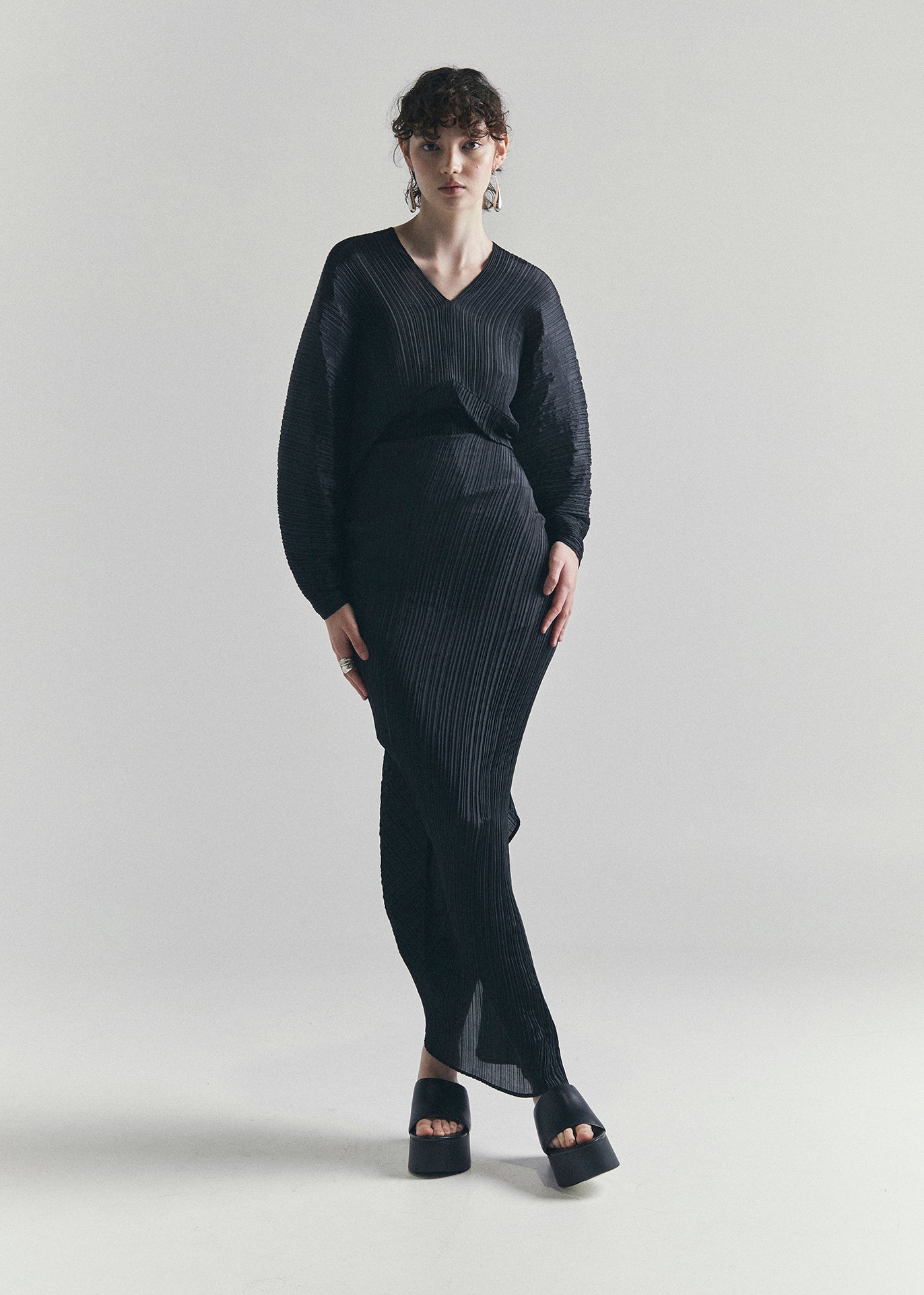 Issey miyake shop dress pleats